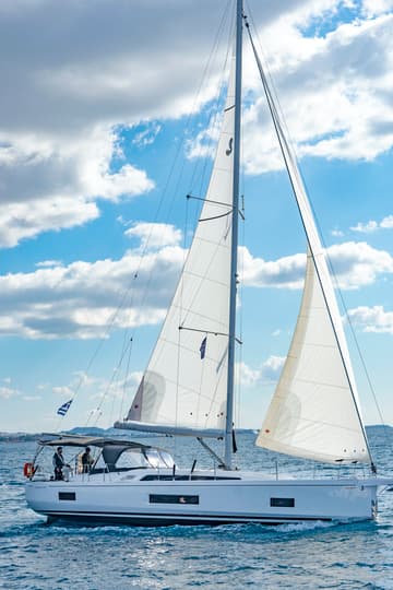 Sailboat Whisper charter rental in Greece | Yacht4Less
