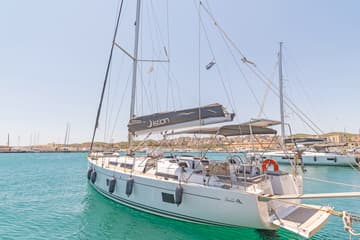 Sailboat Eclipse charter rental in Greece | Yacht4Less