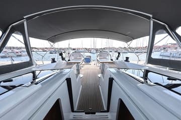 Sailboat Cosmopolitan available for yacht charter in Croatia | Yacht4Less