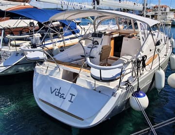 Best Price for a Sailboat Vita I rental in Croatia | Yacht4Less