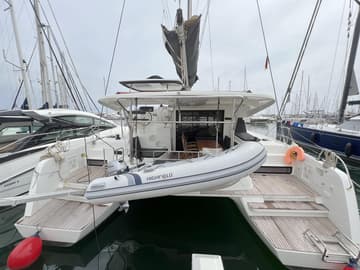 Best Price for a Catamaran Sunshine rental in Spain | Yacht4Less