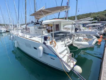 Best Price for a Catamaran Yolamare rental in Croatia | Yacht4Less