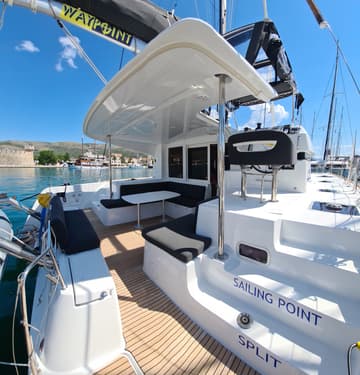 Best Price for a Catamaran Sailing Point rental in Croatia | Yacht4Less