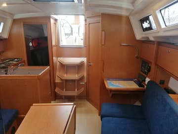 Best Price for a Sailboat Maki I rental in Croatia | Yacht4Less