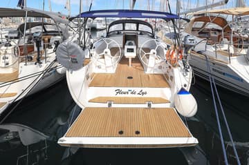 Sailboat Fleur de Lys charter rental in Croatia | Yacht4Less