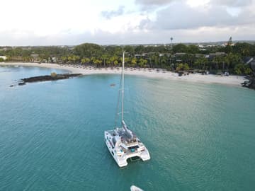 Catamaran Sea Spirit II available for yacht charter in Mauritius | Yacht4Less