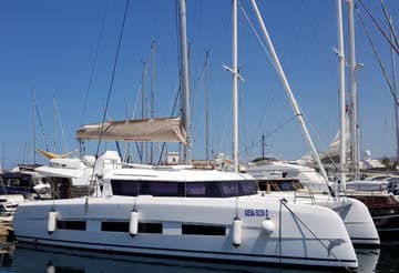 Best Price for a Catamaran Paradise Planet rental in Italy | Yacht4Less