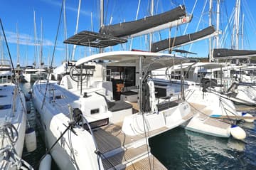 Best Price for a Catamaran Sea Ya rental in Croatia | Yacht4Less
