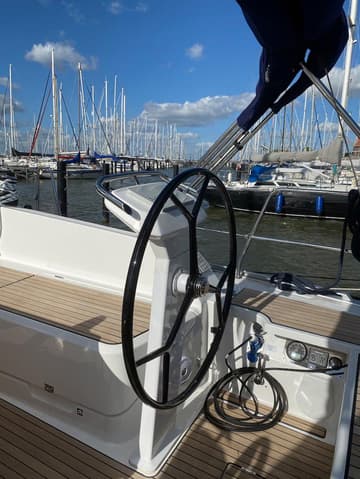 Sailboat Bella Donna available for yacht charter in Netherlands | Yacht4Less
