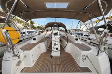 Sailboat Dolce Vita available for yacht charter in Croatia | Yacht4Less