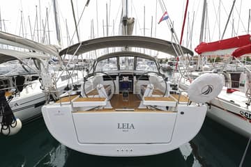 Sailboat Leia charter rental in Croatia | Yacht4Less