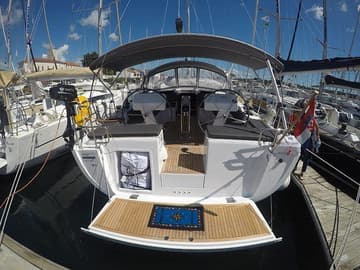 Best Price for a Sailboat Podatok Too rental in Croatia | Yacht4Less
