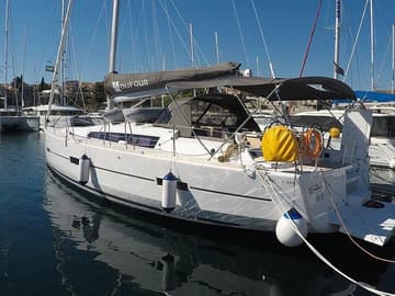 Sailboat Petra charter rental in Croatia | Yacht4Less