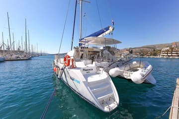 Best Price for a Catamaran Phoenix rental in Croatia | Yacht4Less