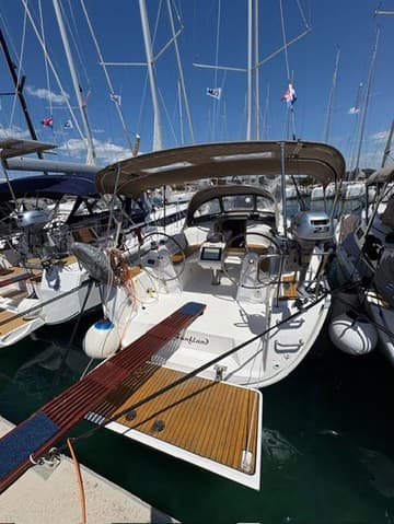 Sailboat Fünfland charter rental in Croatia | Yacht4Less