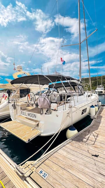 Best Price for a Sailboat Full Moon rental in Croatia | Yacht4Less
