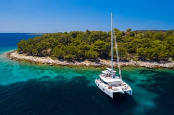 Catamaran Solitaire charter rental in Croatia | Yacht4Less