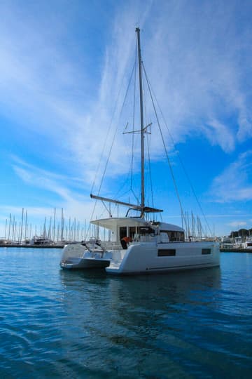 Catamaran Liquid Spirit available for yacht charter in Croatia | Yacht4Less