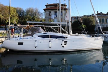 Sailboat Vili charter rental in Croatia | Yacht4Less