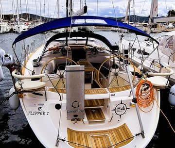 Sailboat Flipper I charter rental in Croatia | Yacht4Less