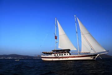 Gulet Oguz Bey charter rental in Turkey | Yacht4Less