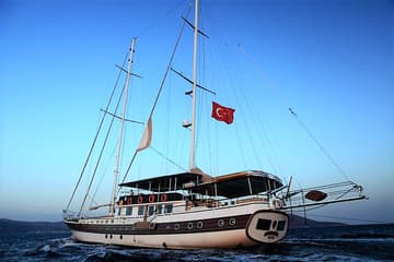 Best Price for a Gulet Oguz Bey rental in Turkey | Yacht4Less