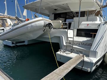 Catamaran HAKUNA MATATA I available for yacht charter in Greece | Yacht4Less