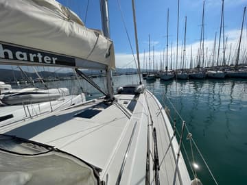 Sailboat CHRISTINA L available for yacht charter in Greece | Yacht4Less