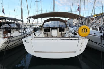 Sailboat Mona charter rental in Croatia | Yacht4Less