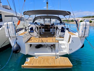 Sailboat Lady Ardea charter rental in Croatia | Yacht4Less