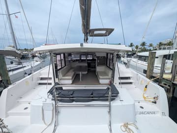 Catamaran JACANA charter rental in Caribbean | Yacht4Less