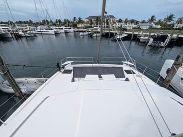 Best Price for a Catamaran JACANA rental in Caribbean | Yacht4Less