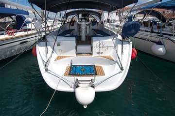 Sailboat Palmizana charter rental in Croatia | Yacht4Less