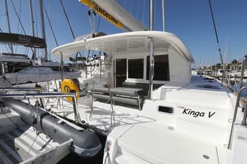 Catamaran Kinga V available for yacht charter in Croatia | Yacht4Less