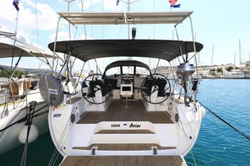 Sailboat Avior charter rental in Croatia | Yacht4Less