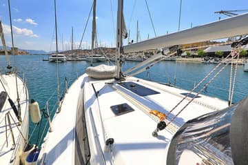 Sailboat Avior available for yacht charter in Croatia | Yacht4Less