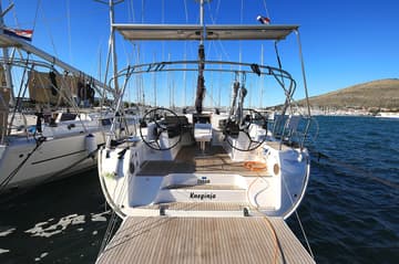 Sailboat Kneginja charter rental in Croatia | Yacht4Less