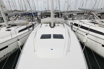 Sailboat Rubin available for yacht charter in Croatia | Yacht4Less