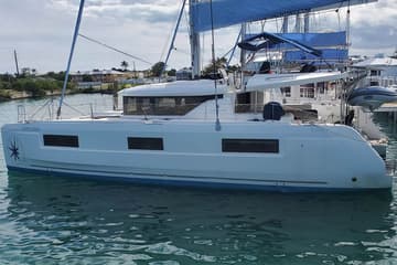 Catamaran Hoppetossa  charter rental in BVI | Yacht4Less