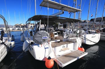 Best Price for a Sailboat Lizzy rental in Croatia | Yacht4Less