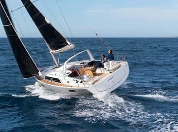 Sailboat SYRMA_DB charter rental in BVI | Yacht4Less