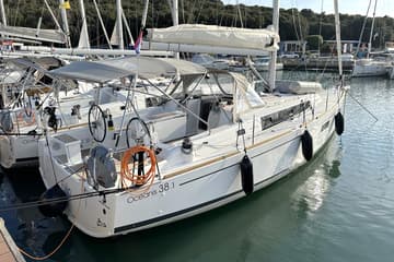 Best Price for a Sailboat Flip rental in Croatia | Yacht4Less