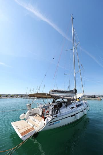 Sailboat Albatros available for yacht charter in Croatia | Yacht4Less