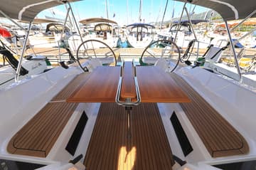 Sailboat Sweet Summer available for yacht charter in Croatia | Yacht4Less