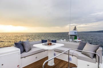 Motorboat Lady Esmeralda available for yacht charter in Croatia | Yacht4Less