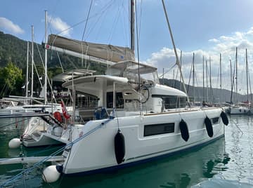 Best Price for a Catamaran Sail Castor rental in Turkey | Yacht4Less