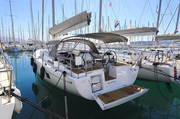Sailboat Whatever available for yacht charter in Croatia | Yacht4Less