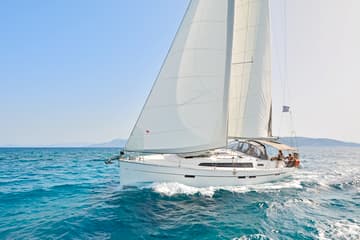 Sailboat Nereus charter rental in Greece | Yacht4Less