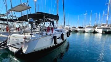 Sailboat Luna Rossa charter rental in Greece | Yacht4Less