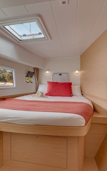 Best Price for a Catamaran SIRENA rental in Croatia | Yacht4Less
